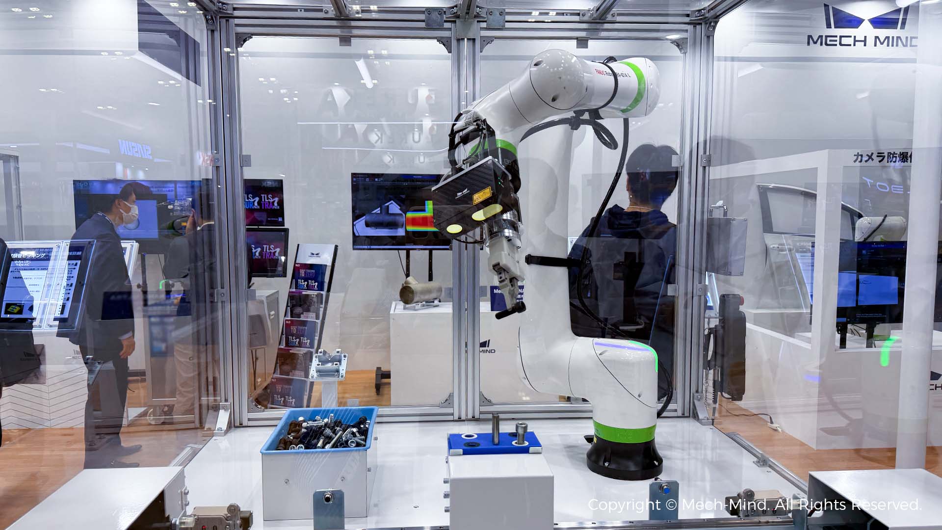 通用“眼腦手”全場景展示、多款新品全球首秀,梅卡曼德閃耀東京iREX 2025,吸睛全球 通用“眼腦手”全場景展示、多款新品全球首秀,梅卡曼德閃耀東京iREX 2025,吸睛全球