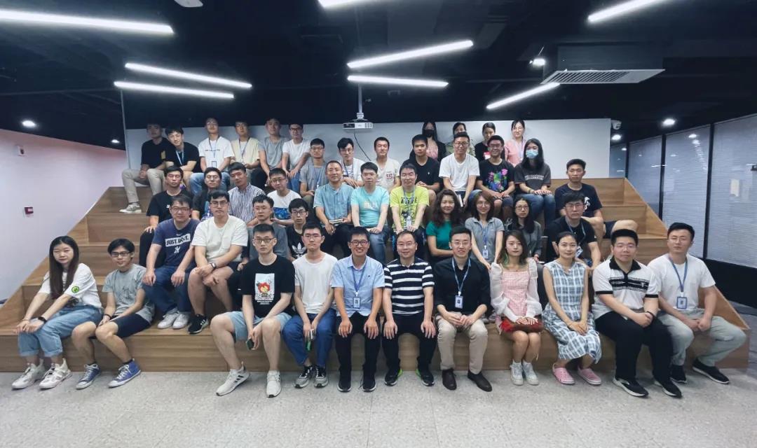 “大咖面對面” | 清華大學方斌老師受邀分享《機器人的感知交互與抓取操作》