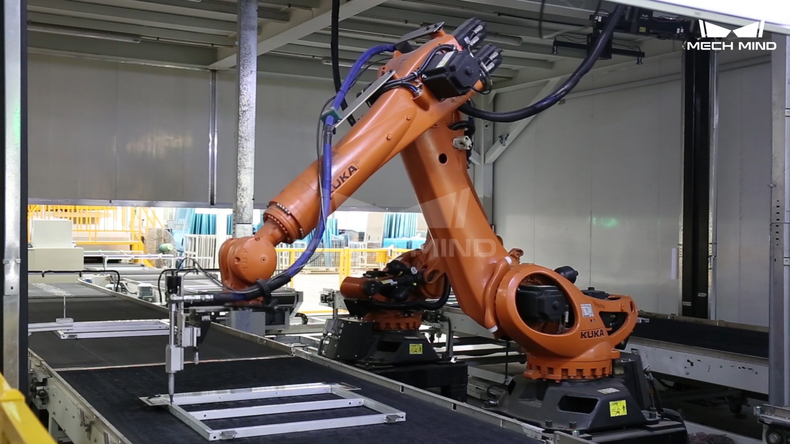 某大型客車廠-3D視覺引導艙門涂膠