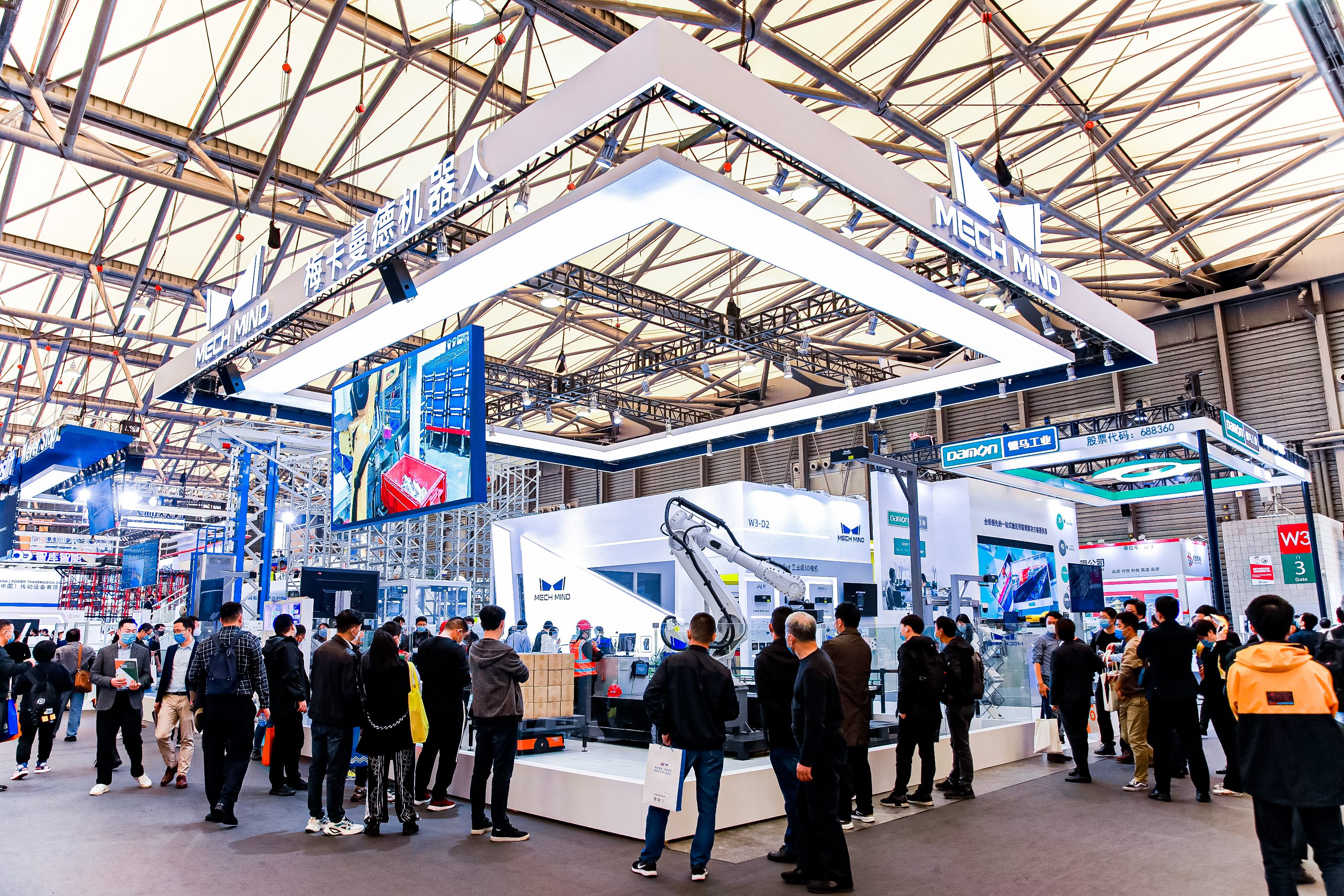 CeMAT現(xiàn)場(chǎng) | 梅卡曼德全新升級(jí)五大物流解決方案重磅亮相,AI+3D賦能智能物流 CeMAT現(xiàn)場(chǎng) | 梅卡曼德全新升級(jí)五大物流解決方案重磅亮相,AI+3D賦能智能物流