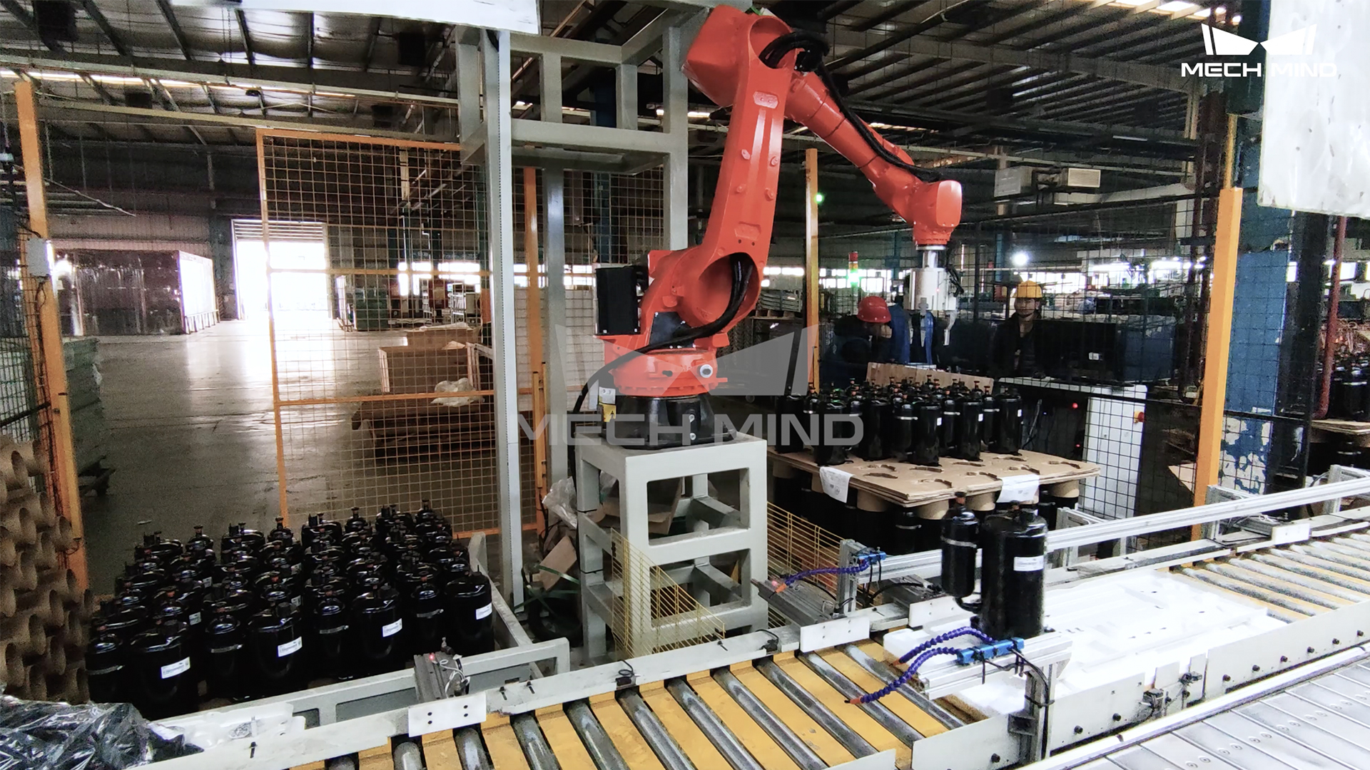 某大型家電廠-視覺引導壓縮機上料